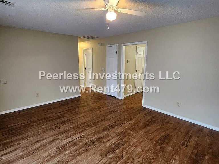 505 4th Ave SW — Photo 7