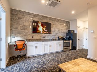 377 High St, Ellsworth, ME 04605