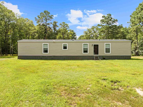 3489 Lotta Rd, Karnack, TX 75661