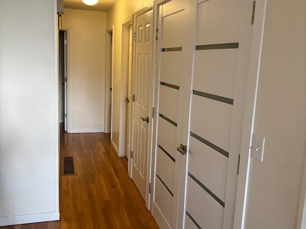 17190 Westview Dr #1, Lake Oswego, OR 97034