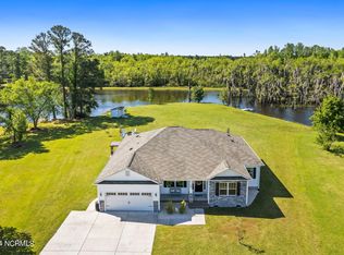 141 Lake Tabor Dr, Tabor City, NC 28463