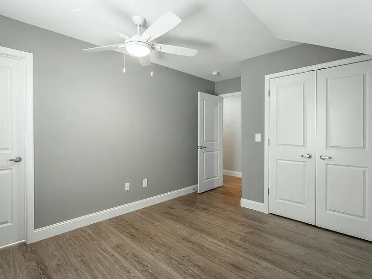 594 Strong Ave — Photo 38