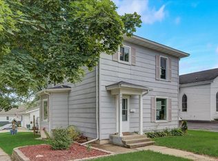 1002 13th St, Brodhead, WI 53520