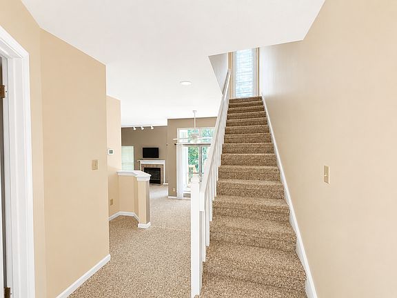 2nd image of 1894 E Bay Pointe Dr #Bp12