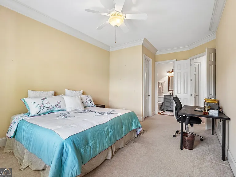 103 Century Park Pl — Photo 37