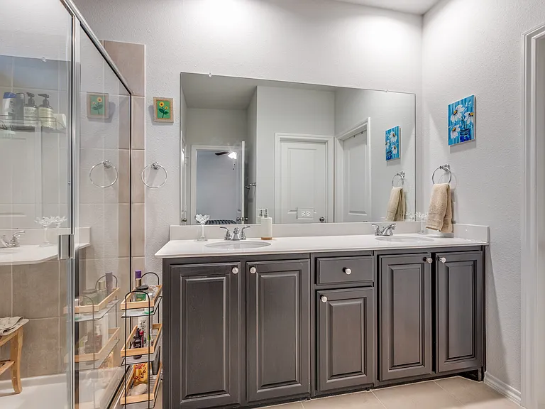3315 Celestial Ln — Photo 20