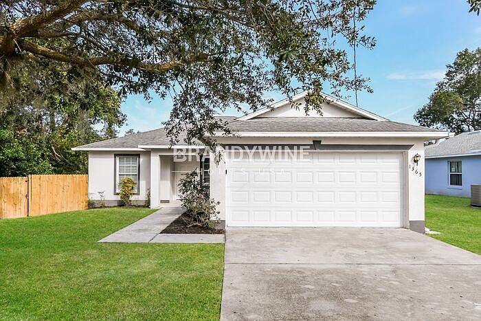 1st image of 1365 E McDonald Ave