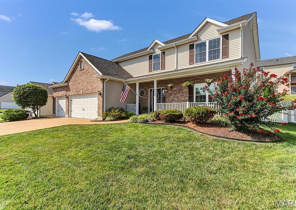 1st image of 2429 Rosswood Ln