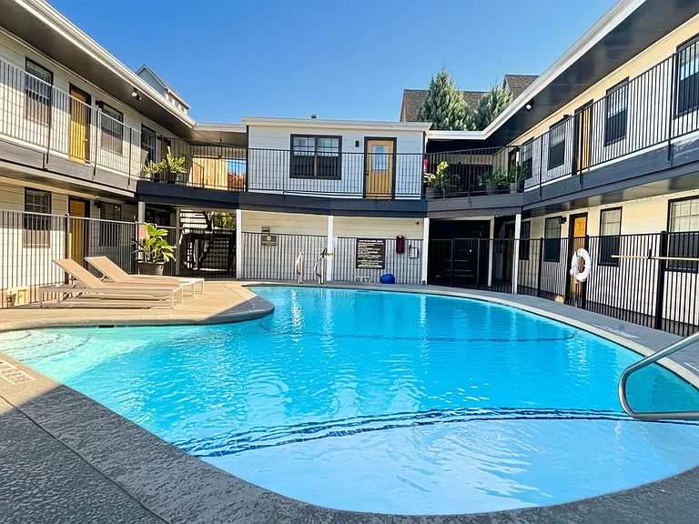 5403 1/2 William Holland Ave #114 — Photo 3
