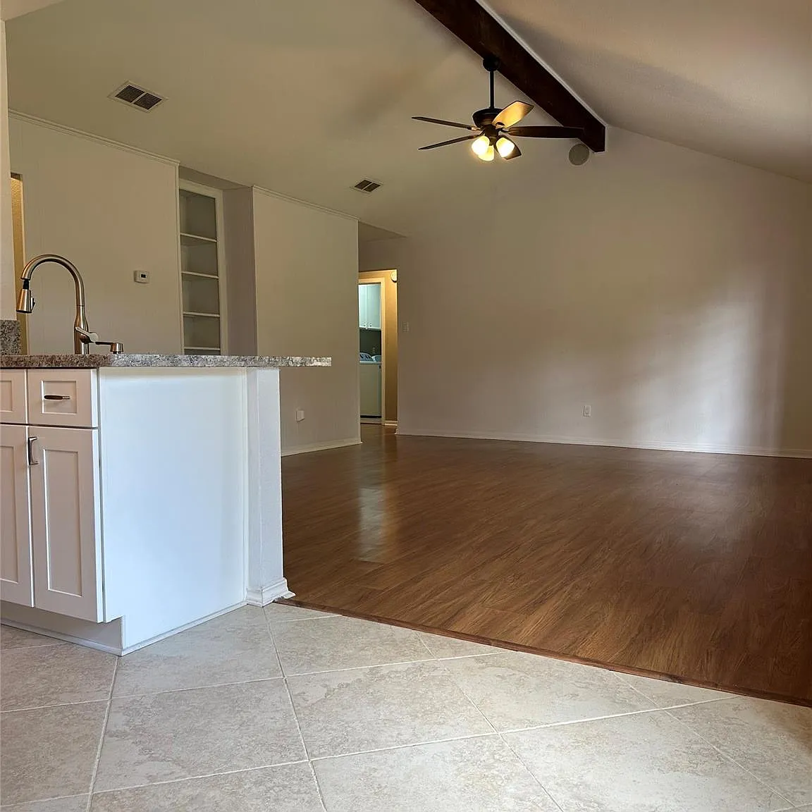 3 bed, 2.0 bath, 1550 sqft, $2,200 — Photo 4