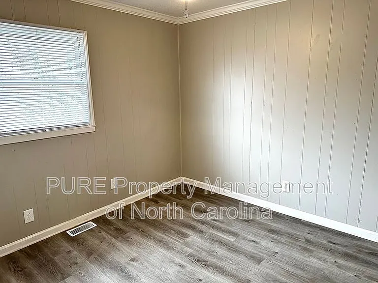 1414 White St — Photo 19