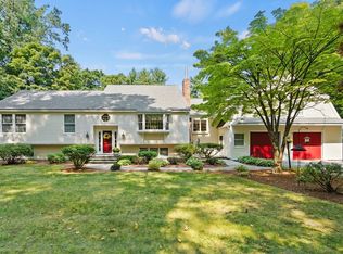 3 Summit Ave, Groton, MA 01450