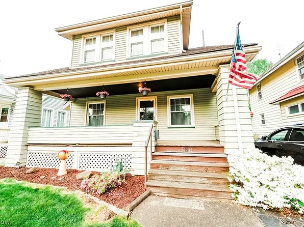 386 Bonnie Brae Ave NE, Warren, OH 44483