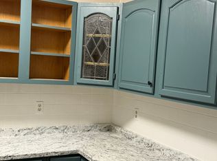 101 Putnam St #3F, Manchester, NH 03102