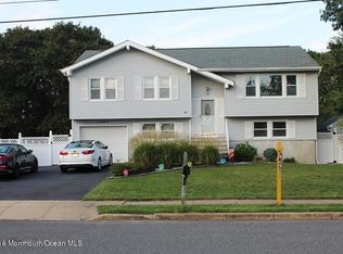 182 Cranberry Rd, Toms River, NJ 08753