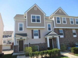 3143 Chambers W, Wixom, MI 48393