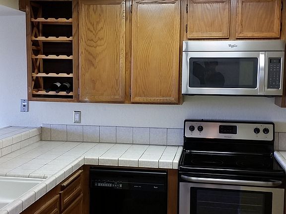 5th image of 3727 Balboa Ter Unit D