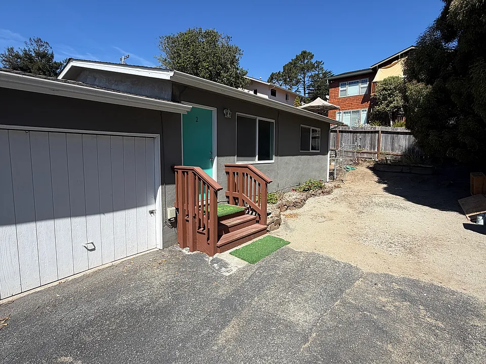 613 The Alameda #2