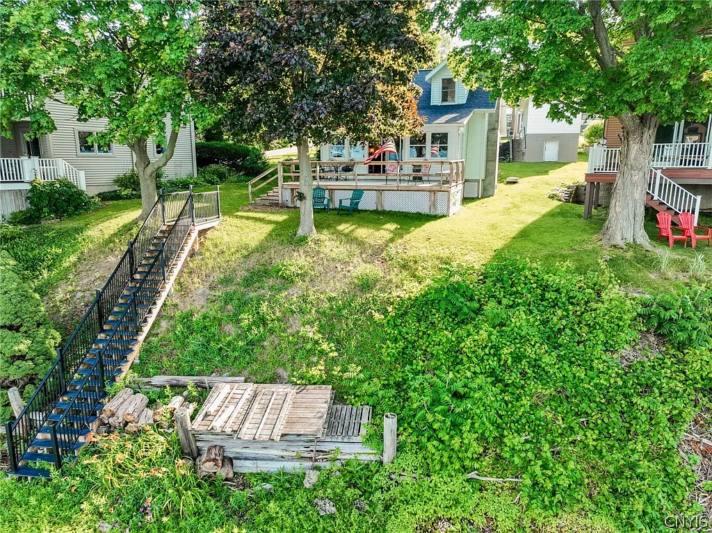 3 bed, 1.0 bath, 1484 sqft, $4,500 — Photo 3