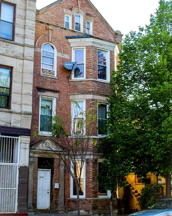 2nd image of 2740 W 18th St