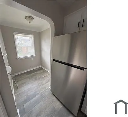 3 bed, $1,900 — Photo 2