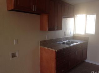 11091 Atlantic Ave, Lynwood, CA 90262