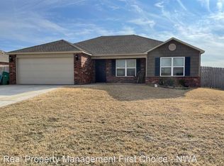 3560 Catalana St, Springdale, AR 72764