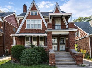 13523 Santa Rosa Dr, Detroit, MI 48238