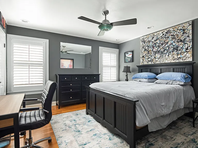 Furnished Room