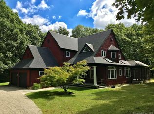 10 Seymour Rd, Woodbridge, CT 06525