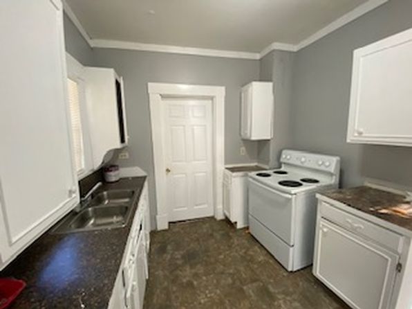 812 McCullough St #1, Camden, AR 71701
