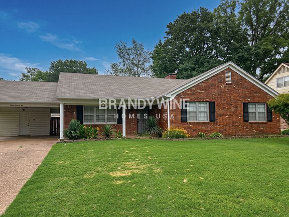 2nd image of 3076 Emerald St