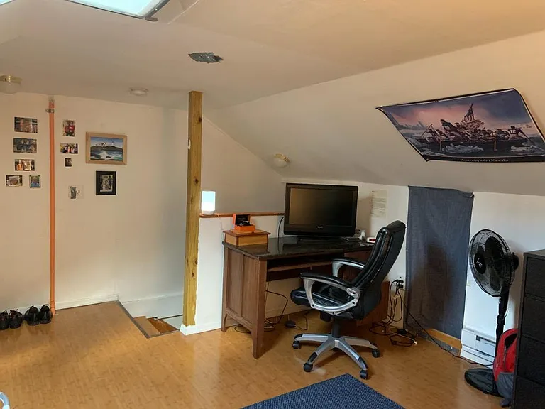 top floor bedroom