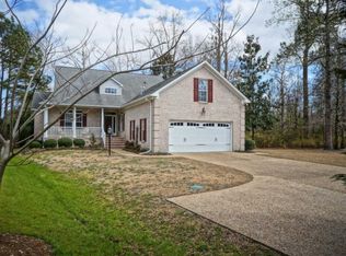 3005 Olde Towne Pl, New Bern, NC 28562