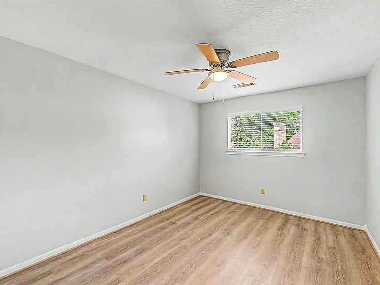 11651 Trailmont Dr — Photo 29