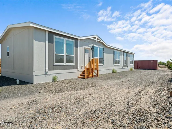 3030 E Cougar St, Silver Springs, NV 89429