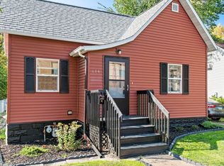 614 State St S, Waseca, MN 56093