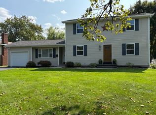 81 Mobile Dr, Rochester, NY 14616