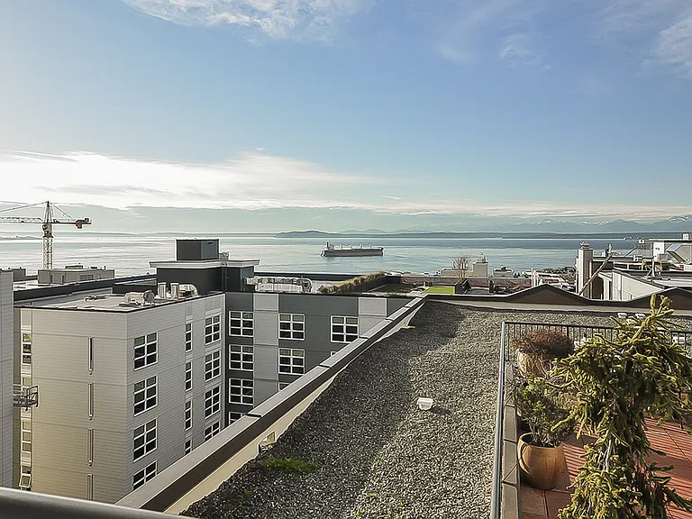 323 Queen Anne Ave N #712 — Photo 15