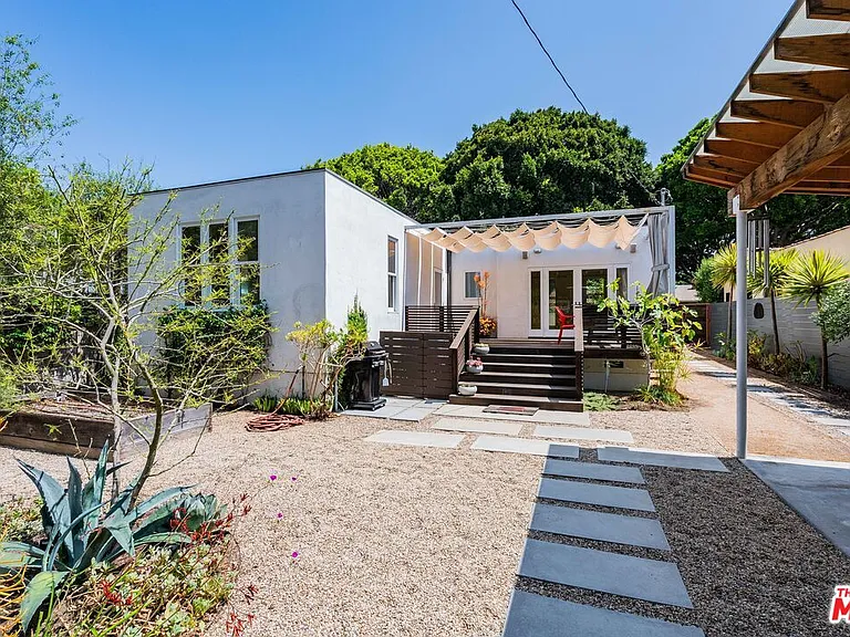 4155 Lincoln Ave — Photo 39