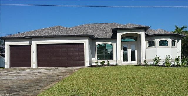 1st image of 8 NW 39th Ave