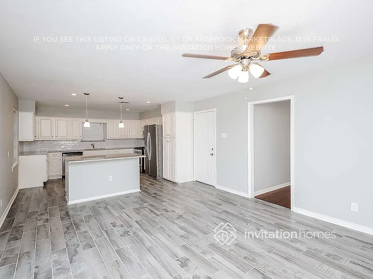 8514 Sweetwater Dr — Photo 6