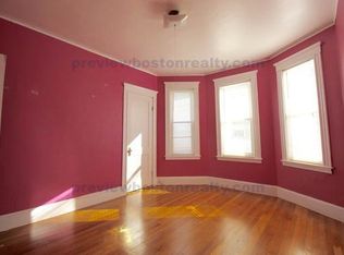 55 Leicester St #L2, Brighton, MA 02135