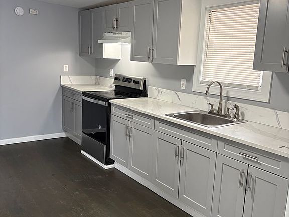 2nd image of 1326 8th Ave #2