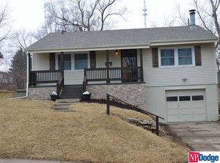 5510 N 69th St, Omaha, NE 68104