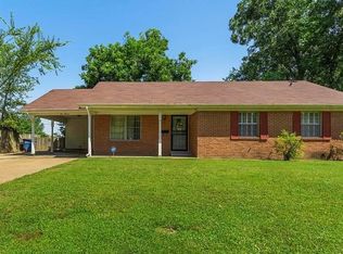 911 N Roselawn Dr, West Memphis, AR 72301
