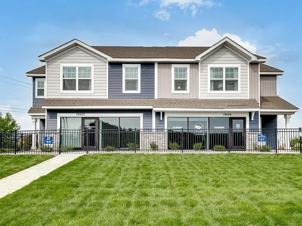 19225 136th Ave N, Rogers, MN 55374