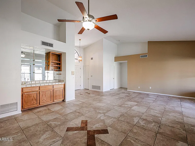 6910 W Kimberly Way — Photo 9