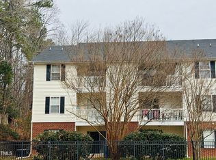 1950 Trailwood Heights Ln UNIT 301, Raleigh, NC 27603