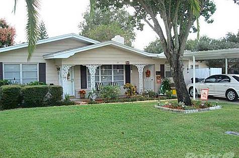 1st image of 132 Polk Dr SE